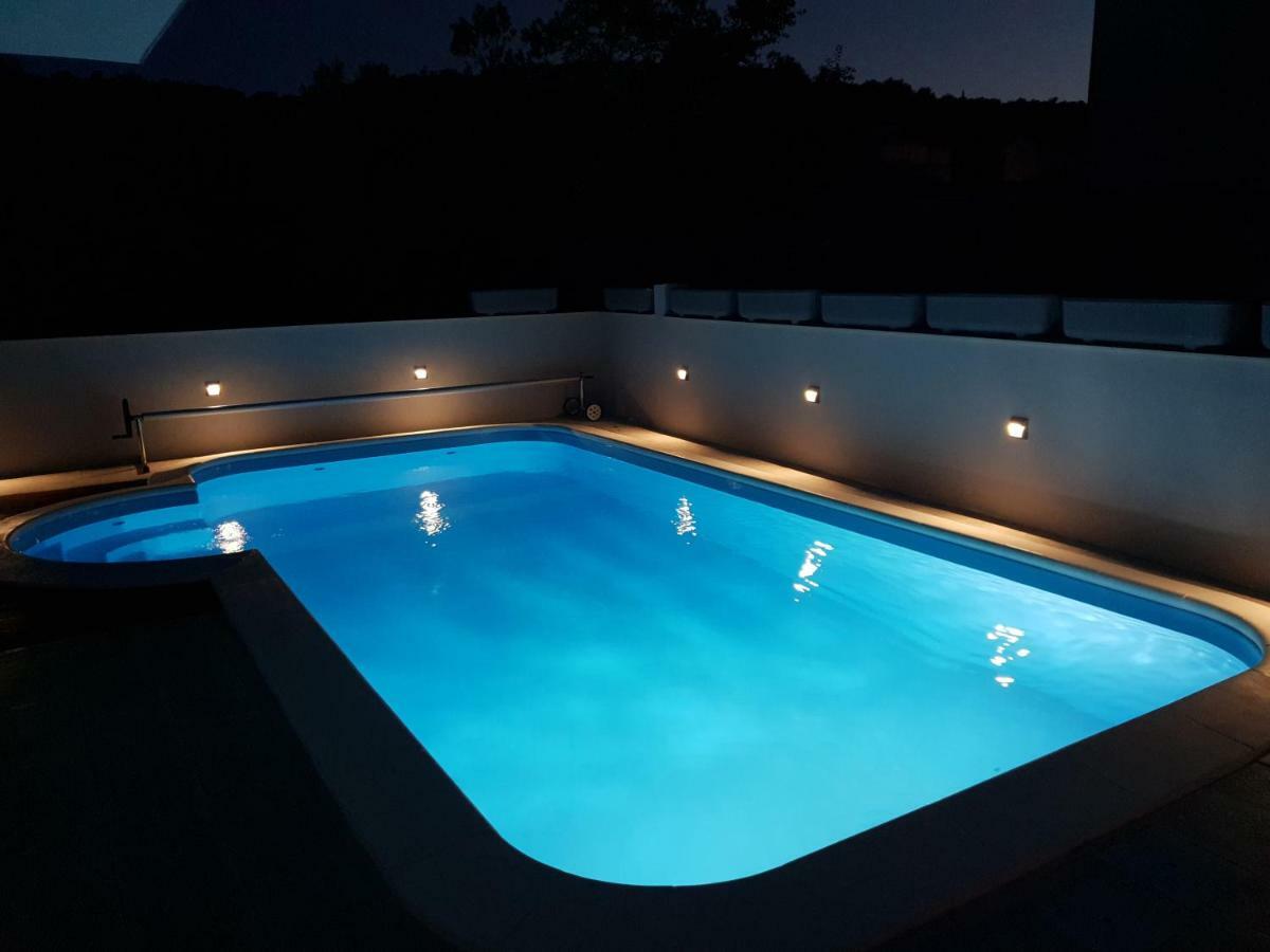 Villa Freya - Vacation House Слатине Екстериор снимка